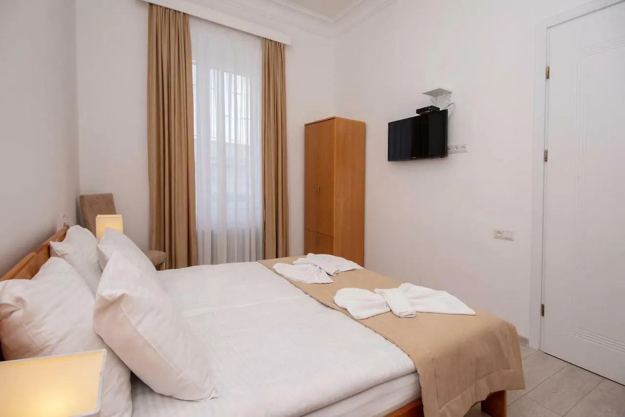 Lowell Hotel Tbilisi